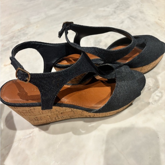 EST. 1946 Women's Denim Wedge Sandals - Picture 2 of 4